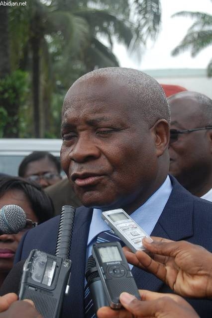 L`extrascolaire un outil de développement au service de l`école ivoirienne